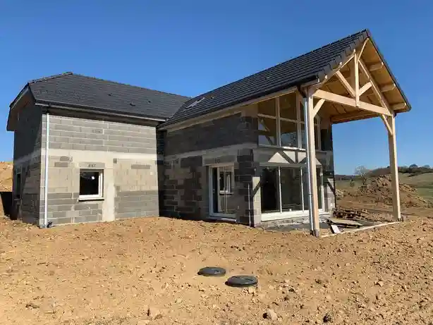 Chantier villa moderne Charbonnières-les-Varennes